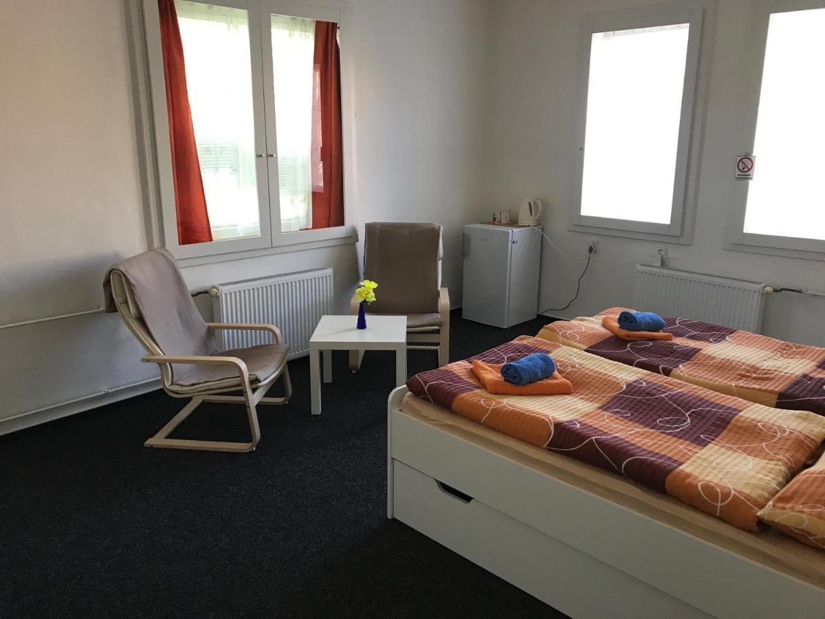 Zlata-Era Hotel Ostrava Bagian luar foto