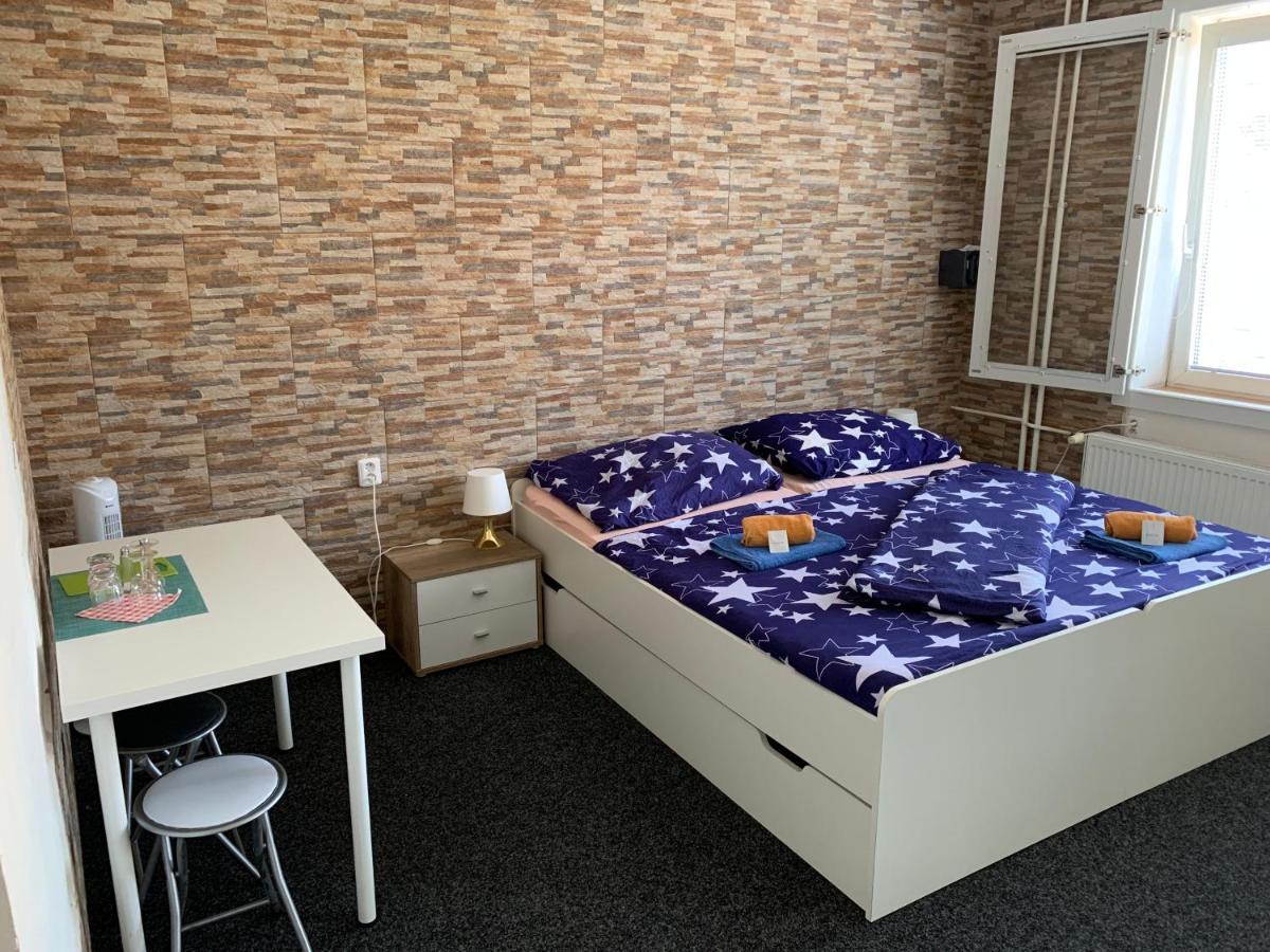 Zlata-Era Hotel Ostrava Bagian luar foto