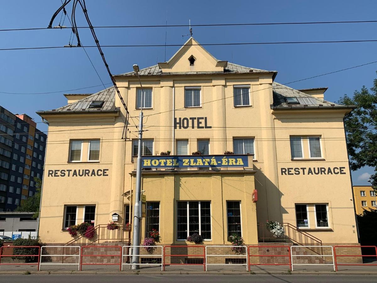 Zlata-Era Hotel Ostrava Bagian luar foto