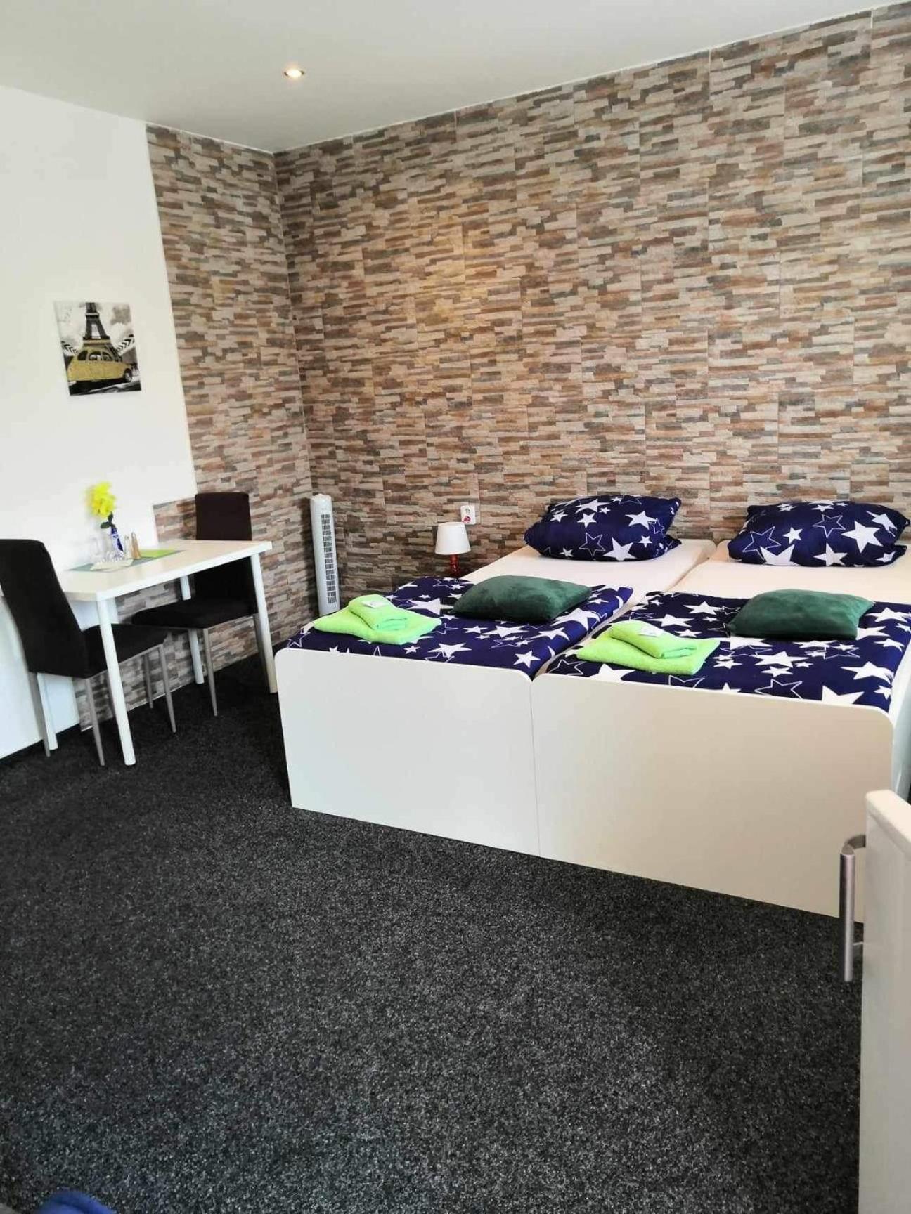 Zlata-Era Hotel Ostrava Bagian luar foto