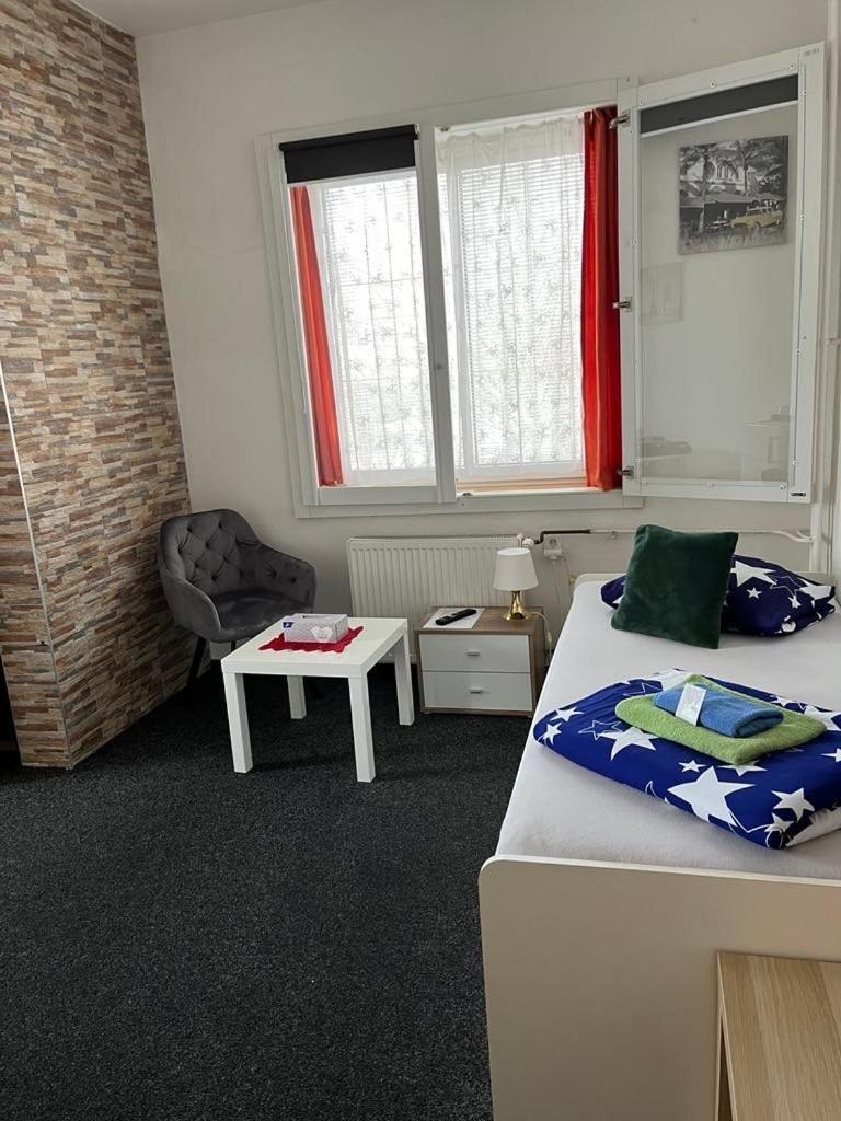 Zlata-Era Hotel Ostrava Bagian luar foto